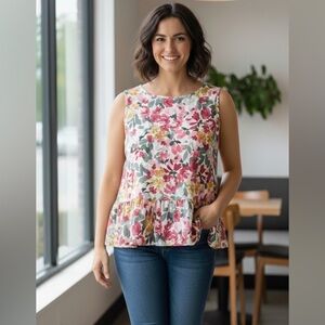 Beautiful sleeveless, floral top.